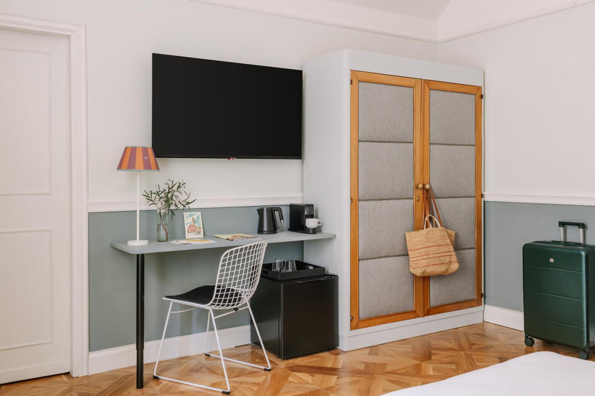 The Sonetto Powered By Sonder Hotell Florens Exteriör bild