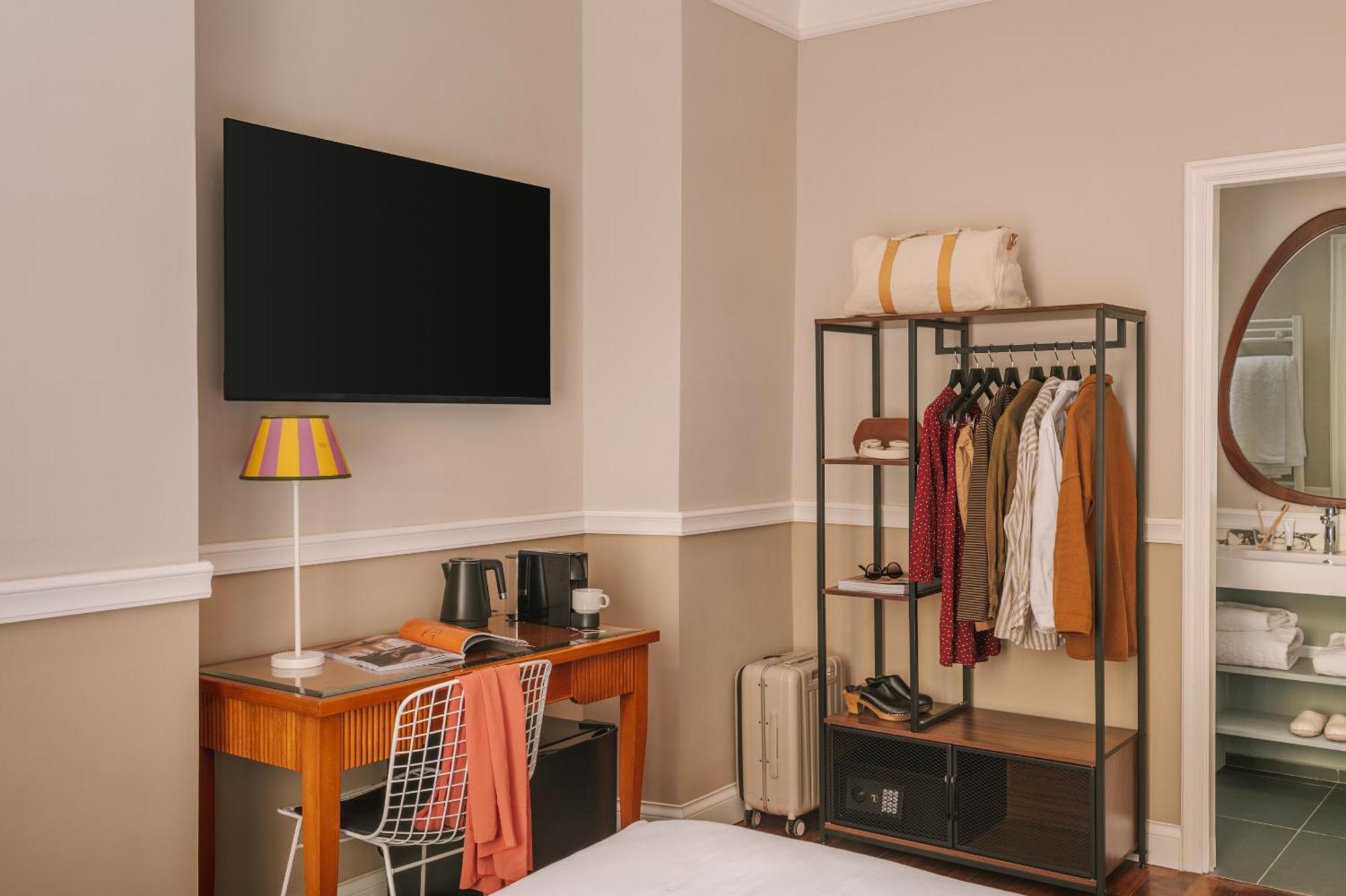 The Sonetto Powered By Sonder Hotell Florens Exteriör bild