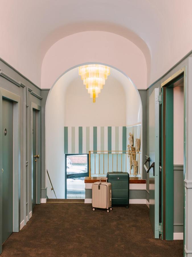 The Sonetto Powered By Sonder Hotell Florens Exteriör bild