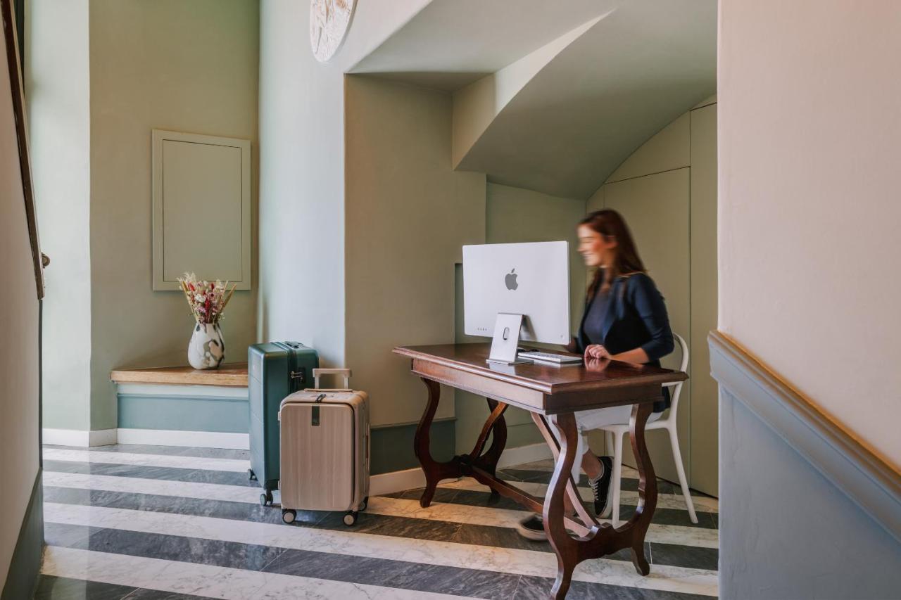 The Sonetto Powered By Sonder Hotell Florens Exteriör bild